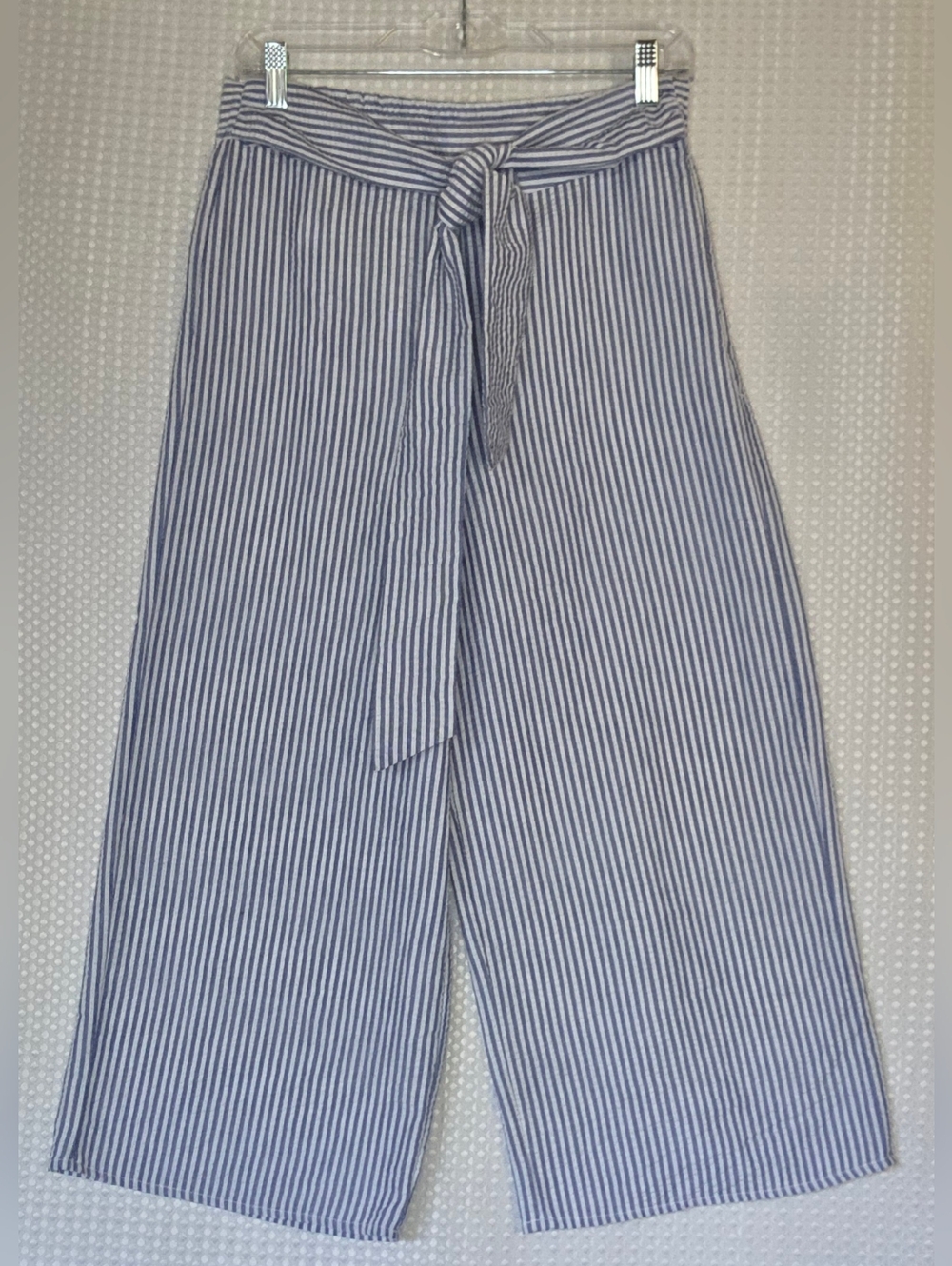 Dress Forum Coastal Wide Leg Crop Pants Blue Stripe Resort Style Small - Picture 7 of 8